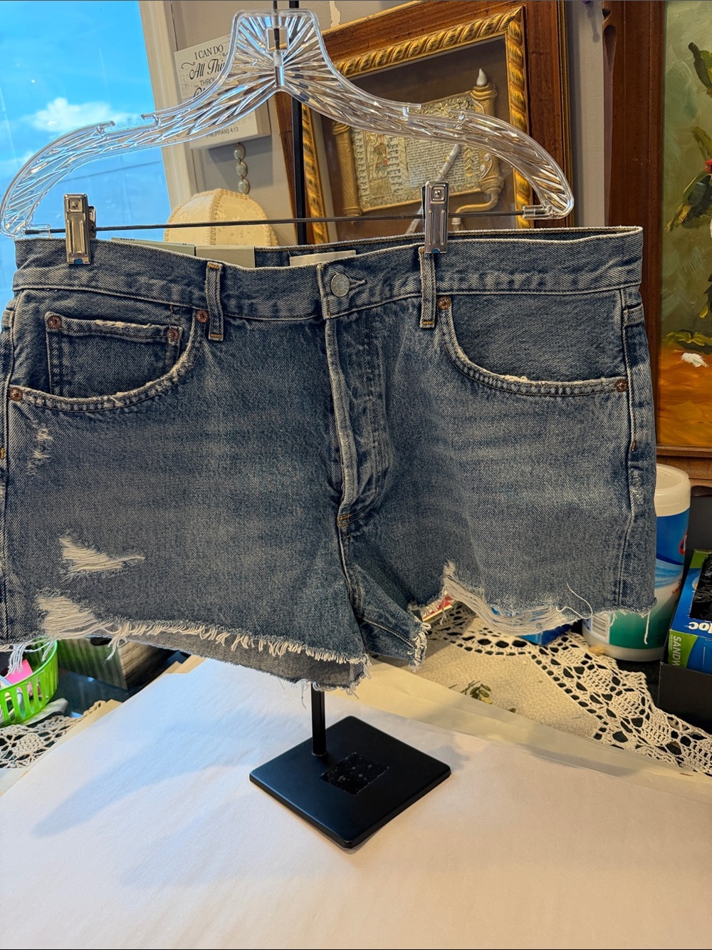 Agolde Parker VTG inspired Washed Blue Distressed Denim Cutoff Shorts NWT 32
